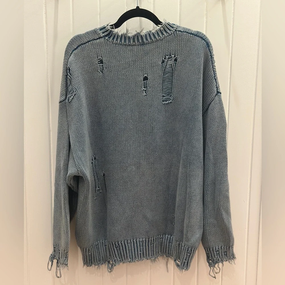 Denimist
Oversized Cropped American Flag Sweater - Picture 2 of 4